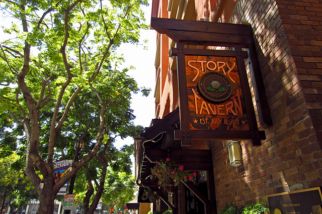 Story Tavern sign