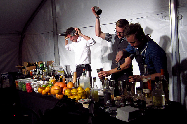 Paul Sanguinetti, Nathan Oliver, Brian Summers - Cocktail Confidential